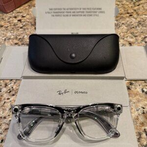 RAY-BAN | META WAYFARER LIMITED EDITION RW4006 Transitions Clear/Sapphire 50-22